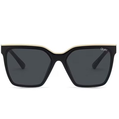 QUAY LEVEL BLACK GOLD POLARISED WOMENS OVERSIZED SQUARE SUNGLASS CULTURE FRONT